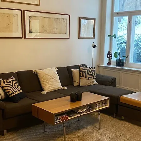 Lovely Two Bedroom Flat In Central Apartament *